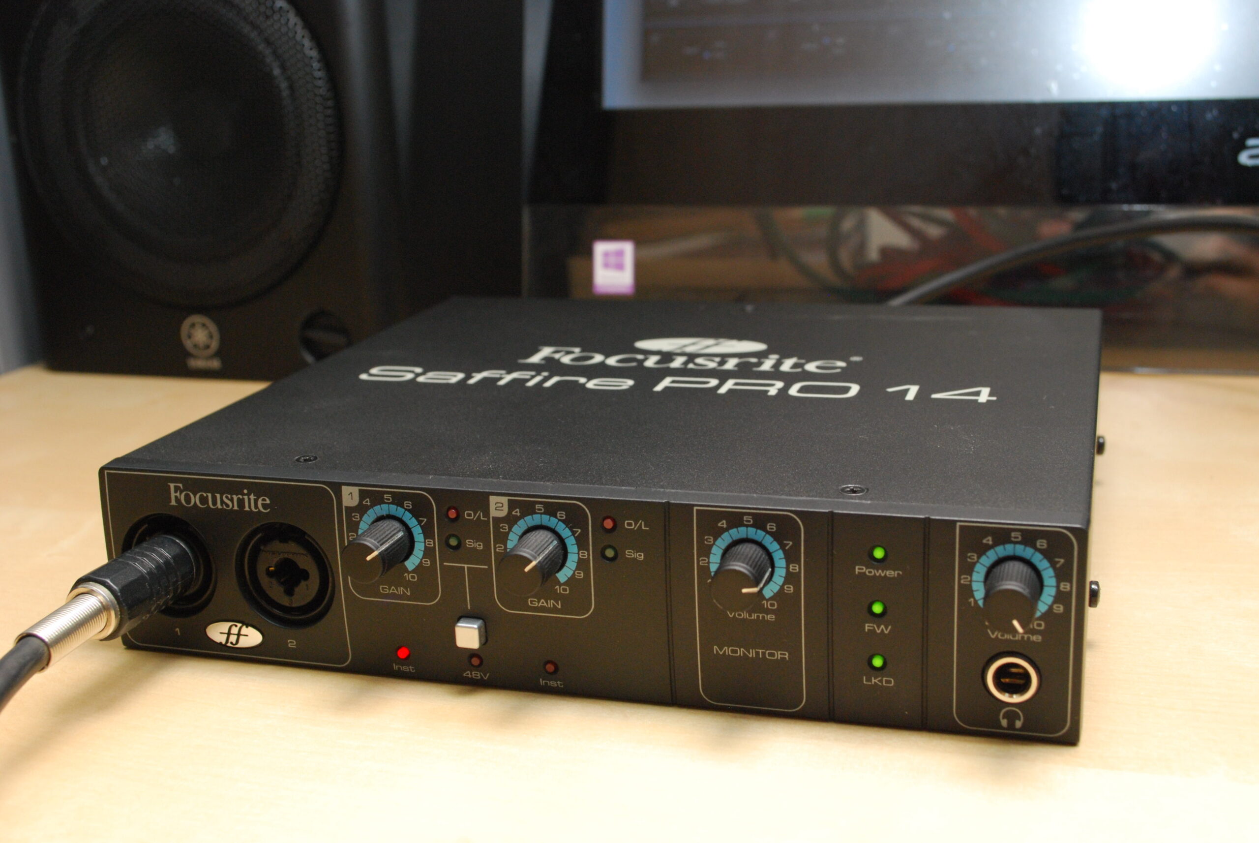 Thunderboltでそのまま使えるFireWireオーディオIF、Saffire PRO | DTM ...