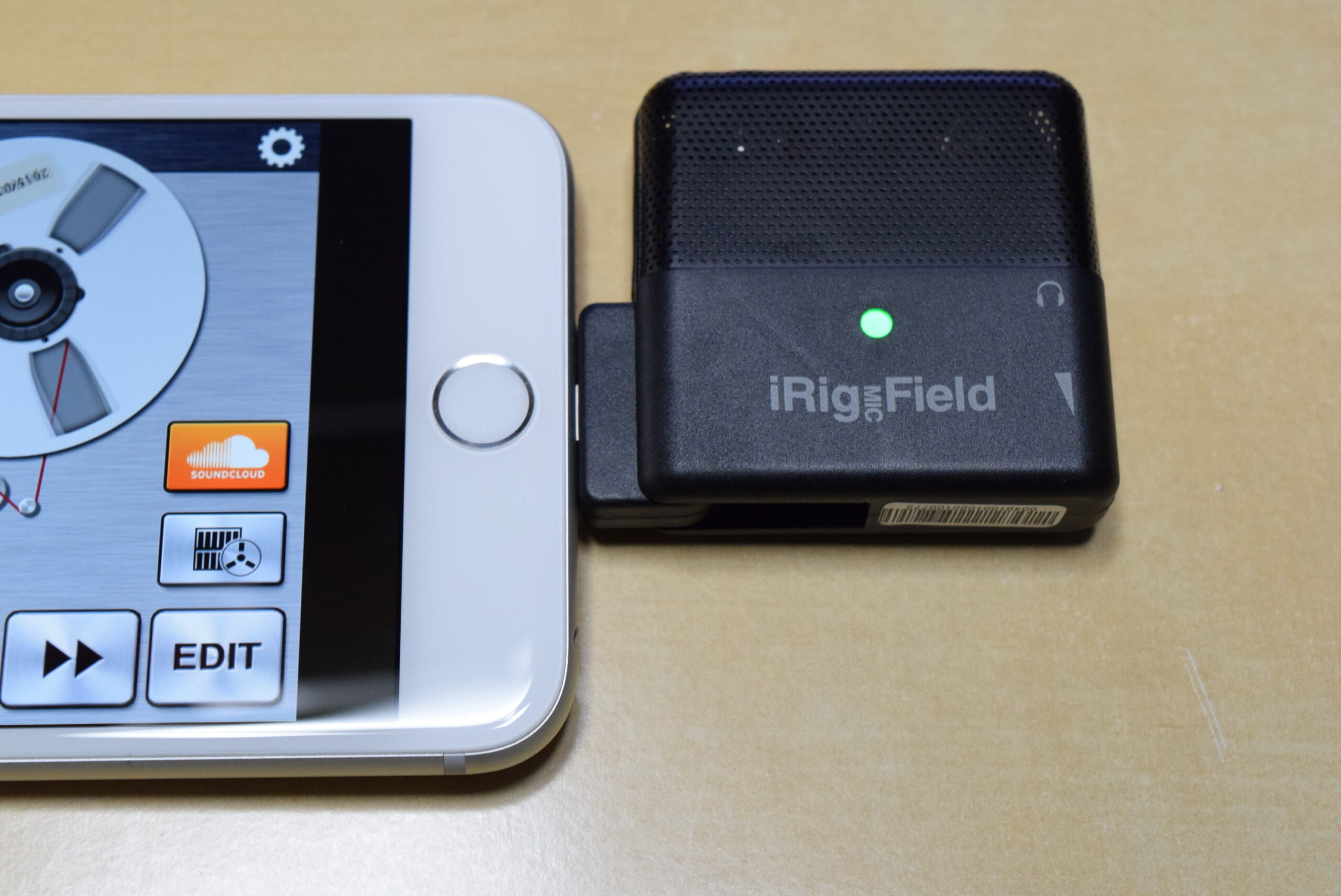 IK Multimedia iRig Mic Field w/ Lightning Connector