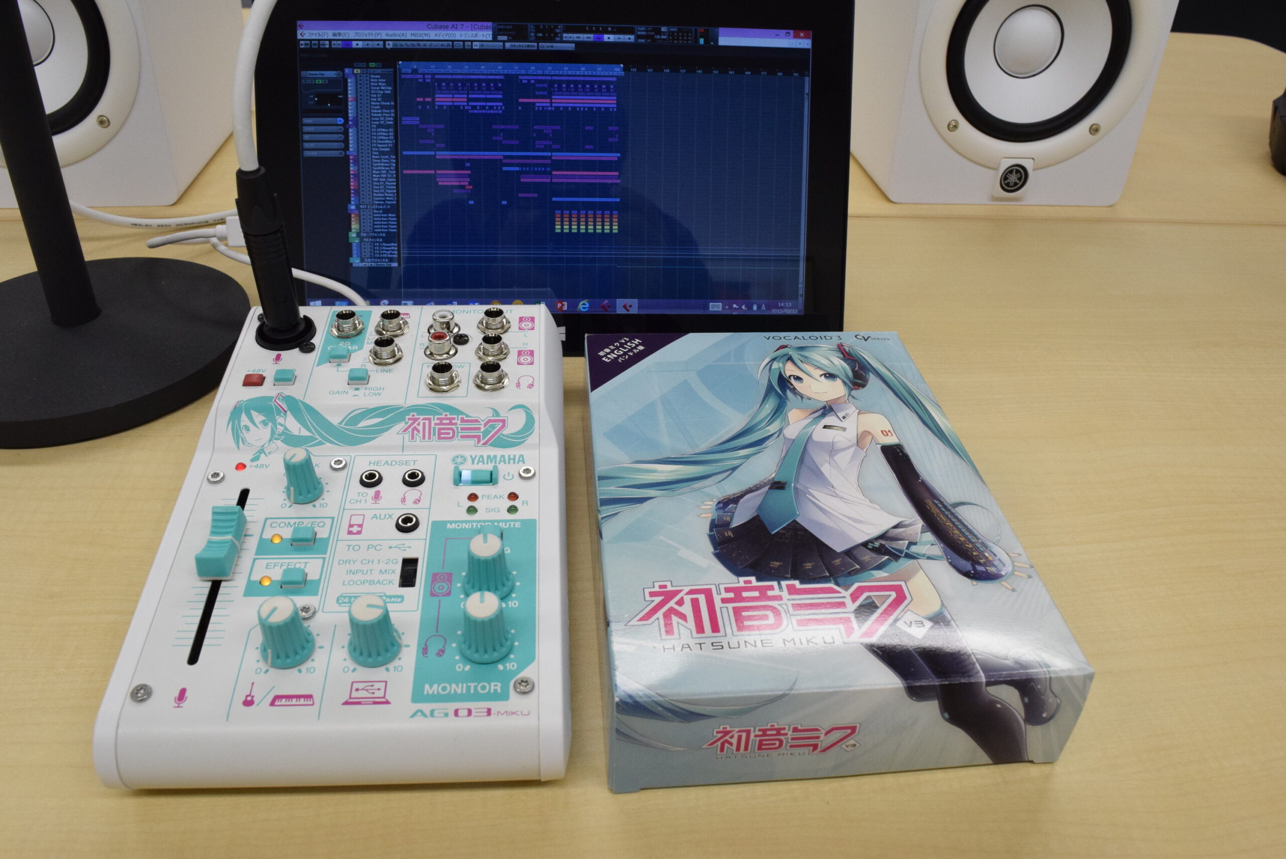 YAMAHA AG03  初音ミクモデル  ヤマハ