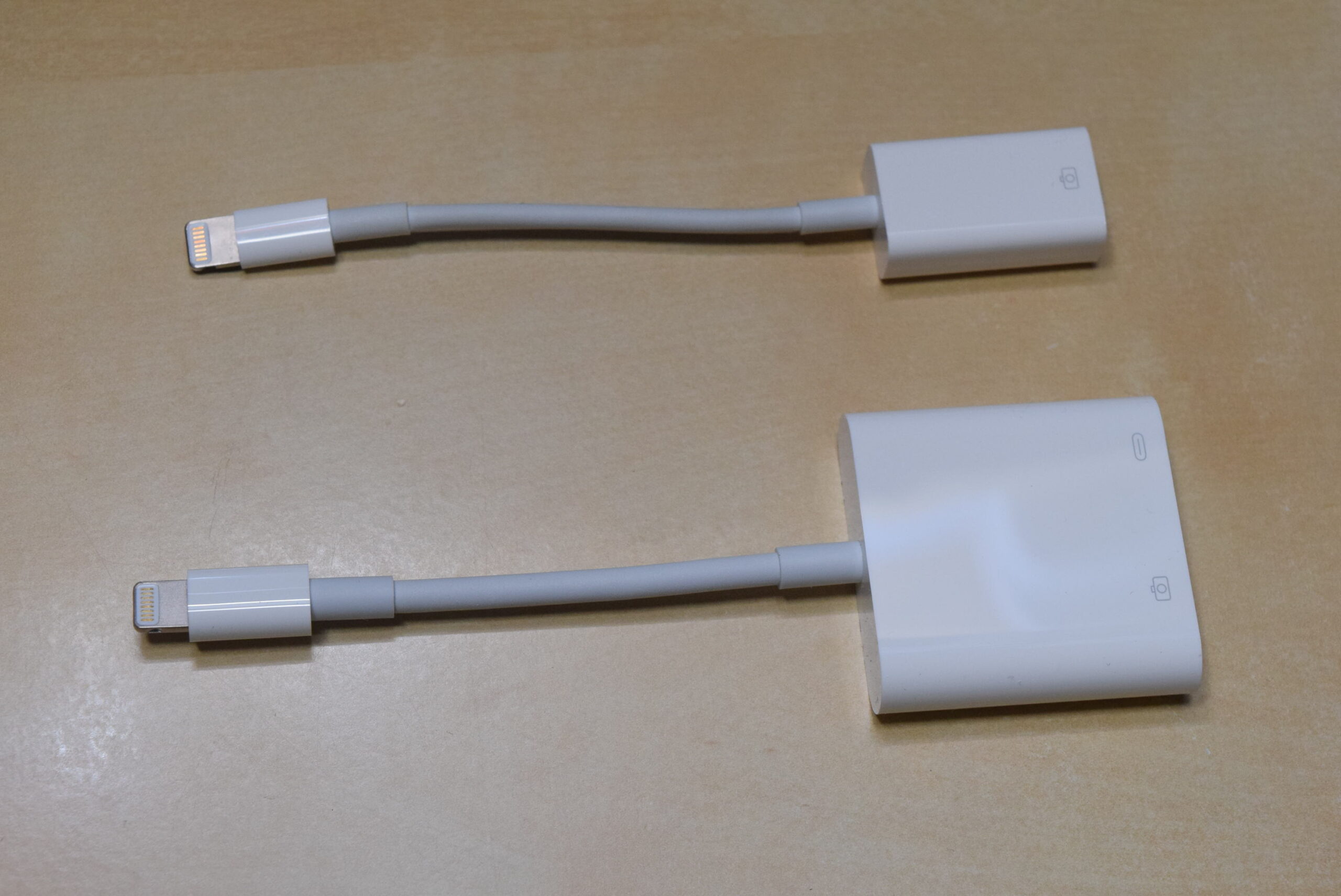 ◇高品質 純正美品Apple Lightning - USB 3カメラアダプタ未開封