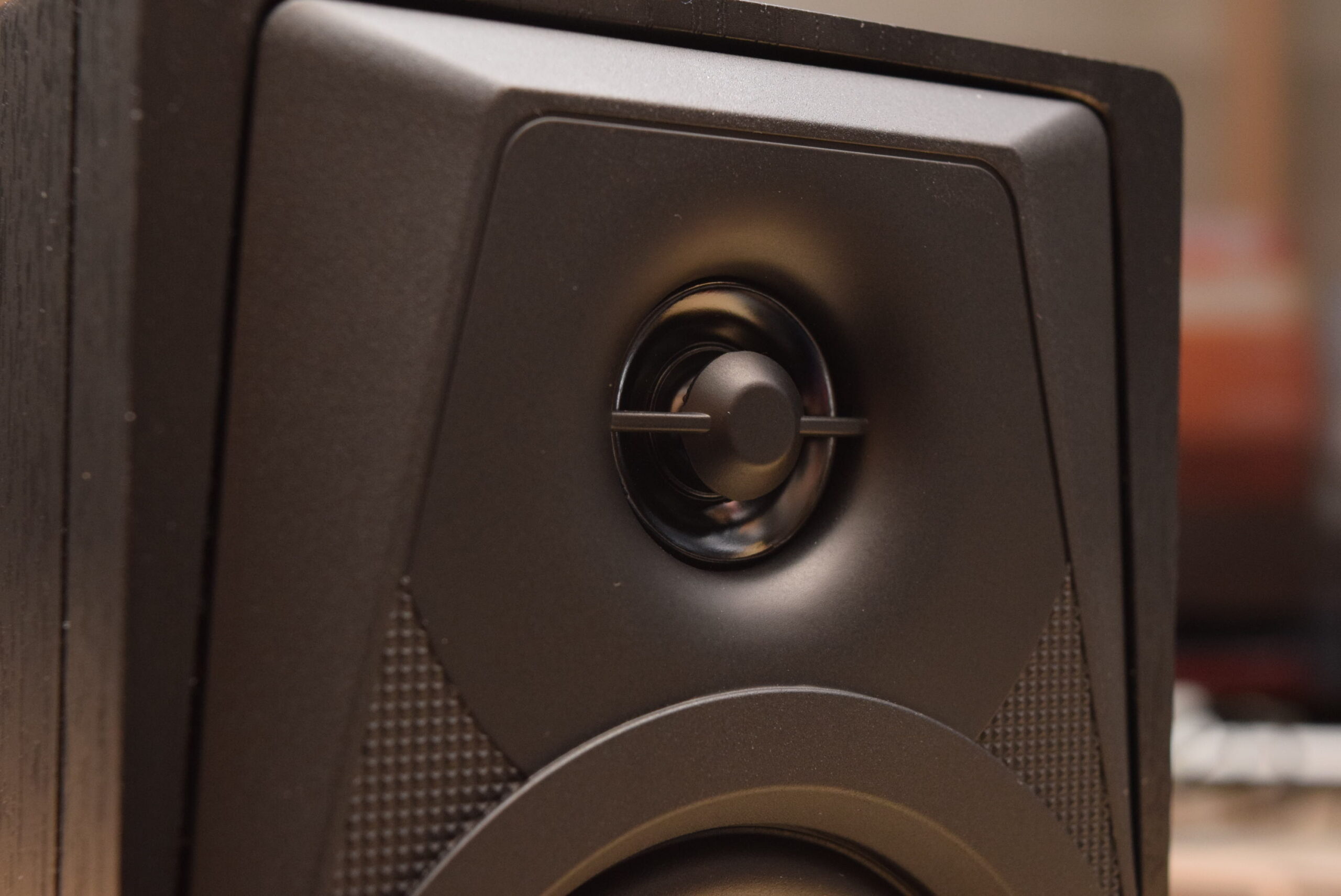 ノートPCとの組み合わせにピッタリ、Bluetoothにも対応する3