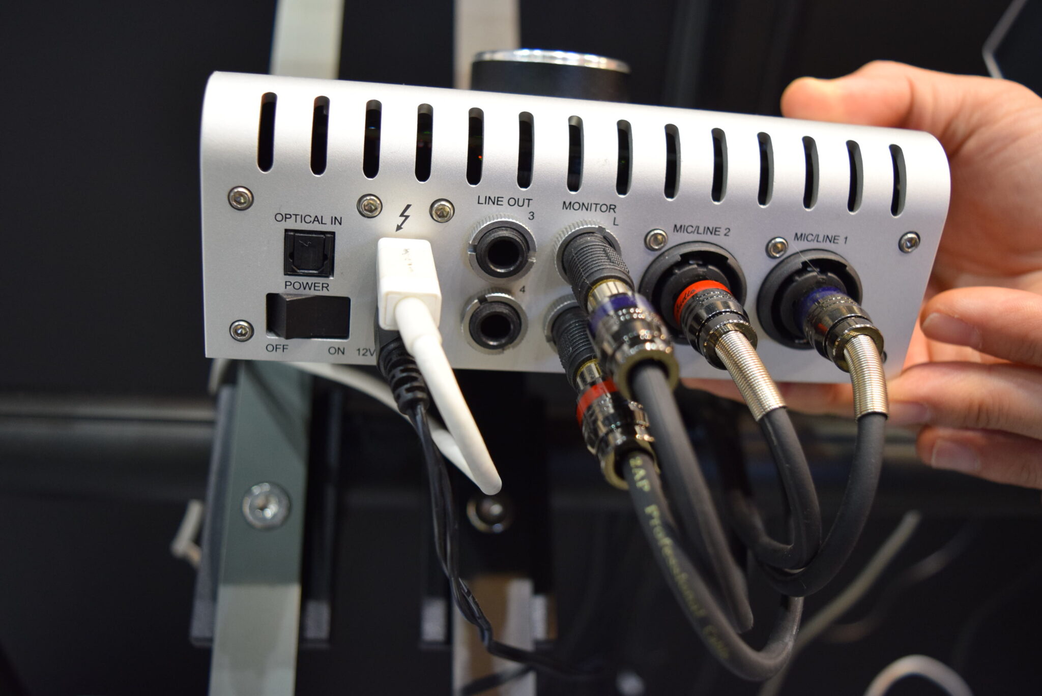 apollo twinがWindows 10でThunderbolt接続に対応した意味の大きさ DTMステーション