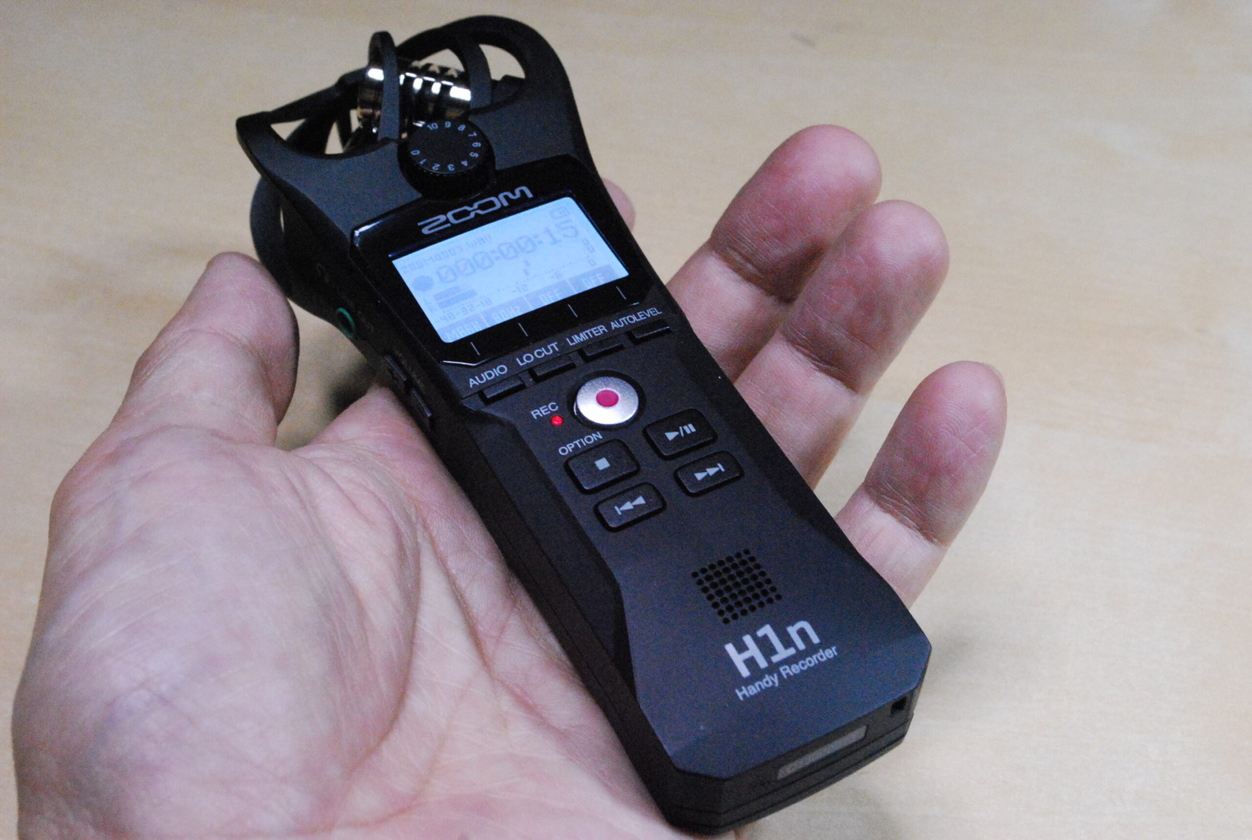 小さなリニアPCMレコーダー、ZOOM H1nは絶対便利！｜DTMステーション