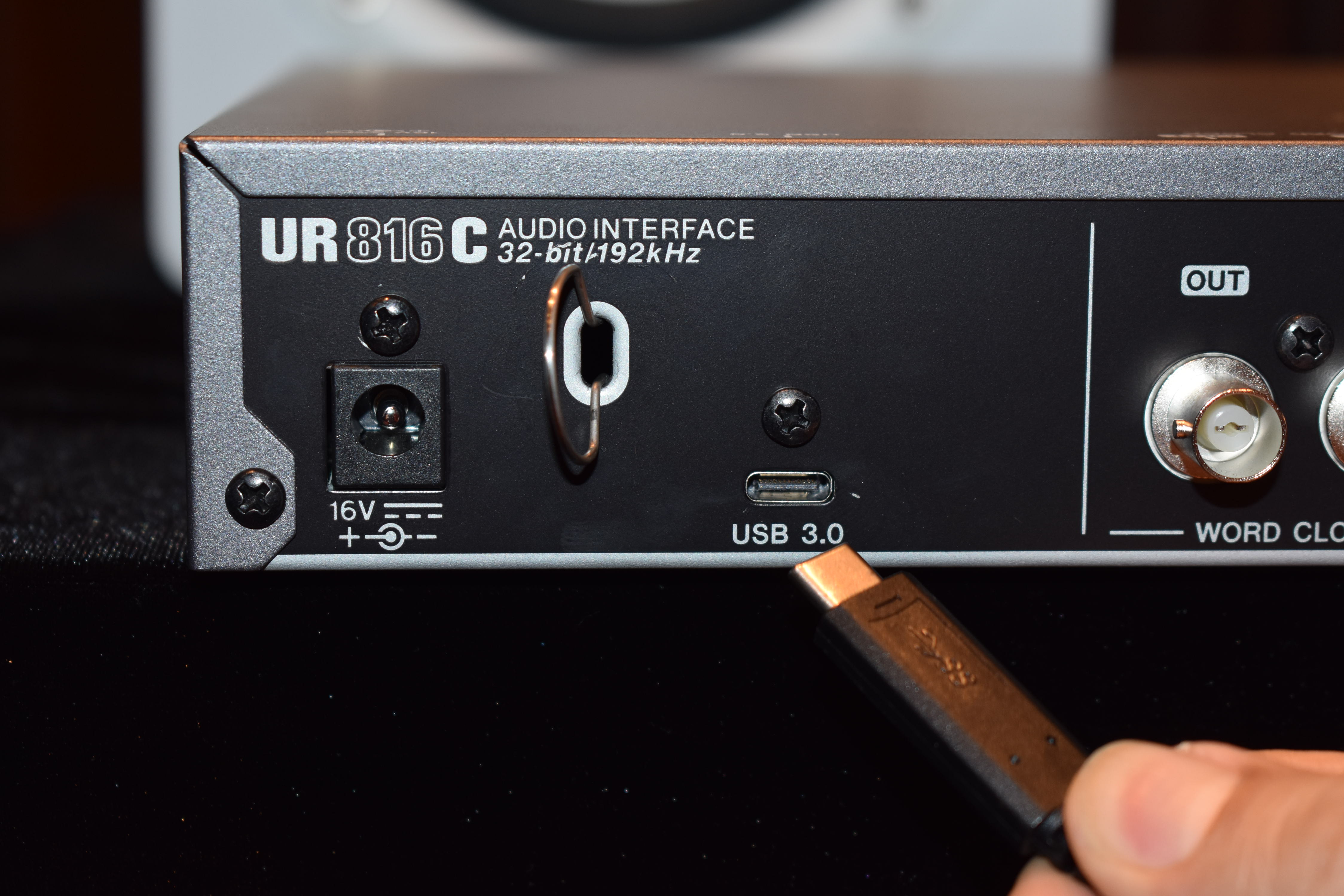 SteinbergがUSB Type CモデルのオーディオインターフェイスURC