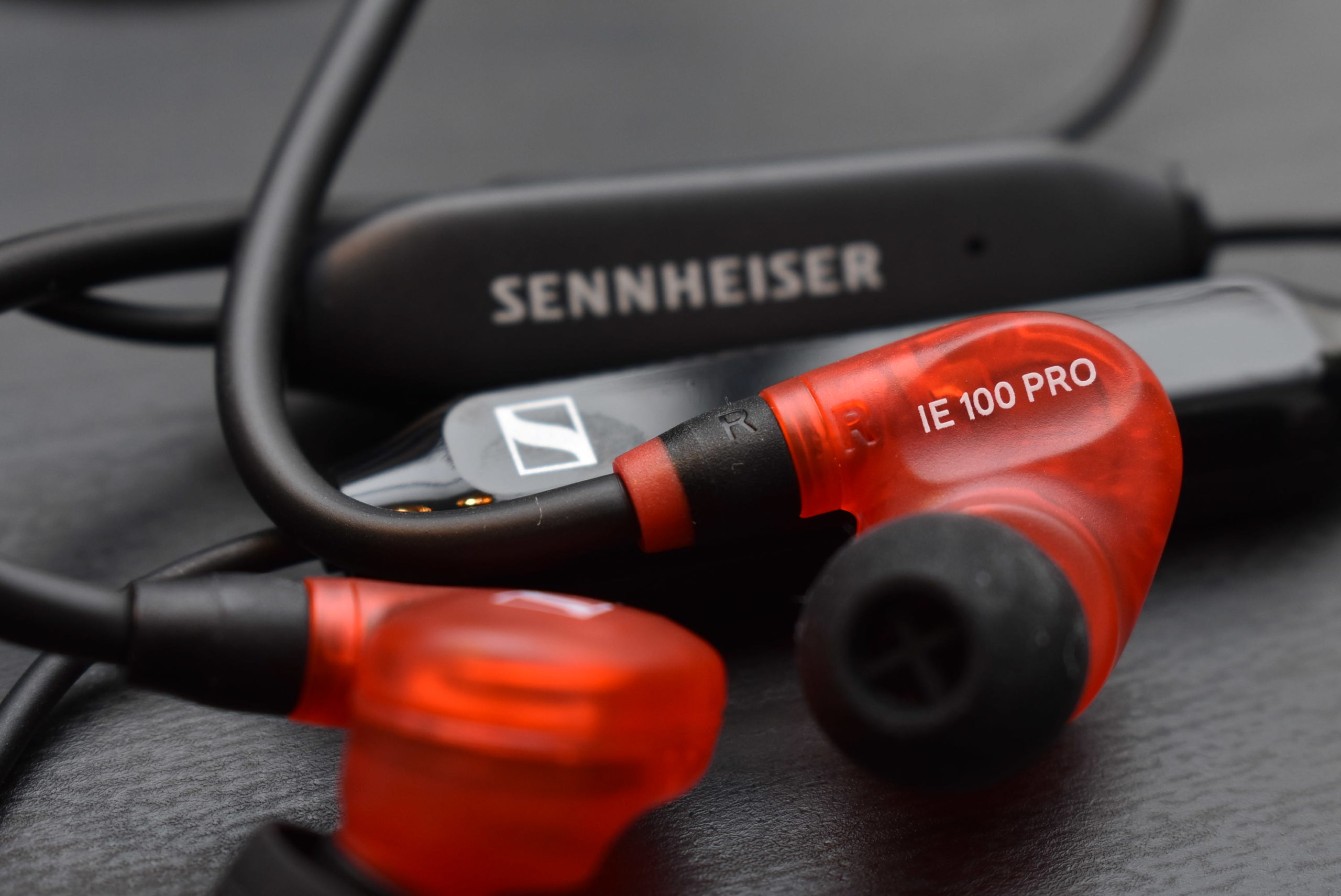 SENNHEISER IE 100 PRO Red www.iqueideas.in