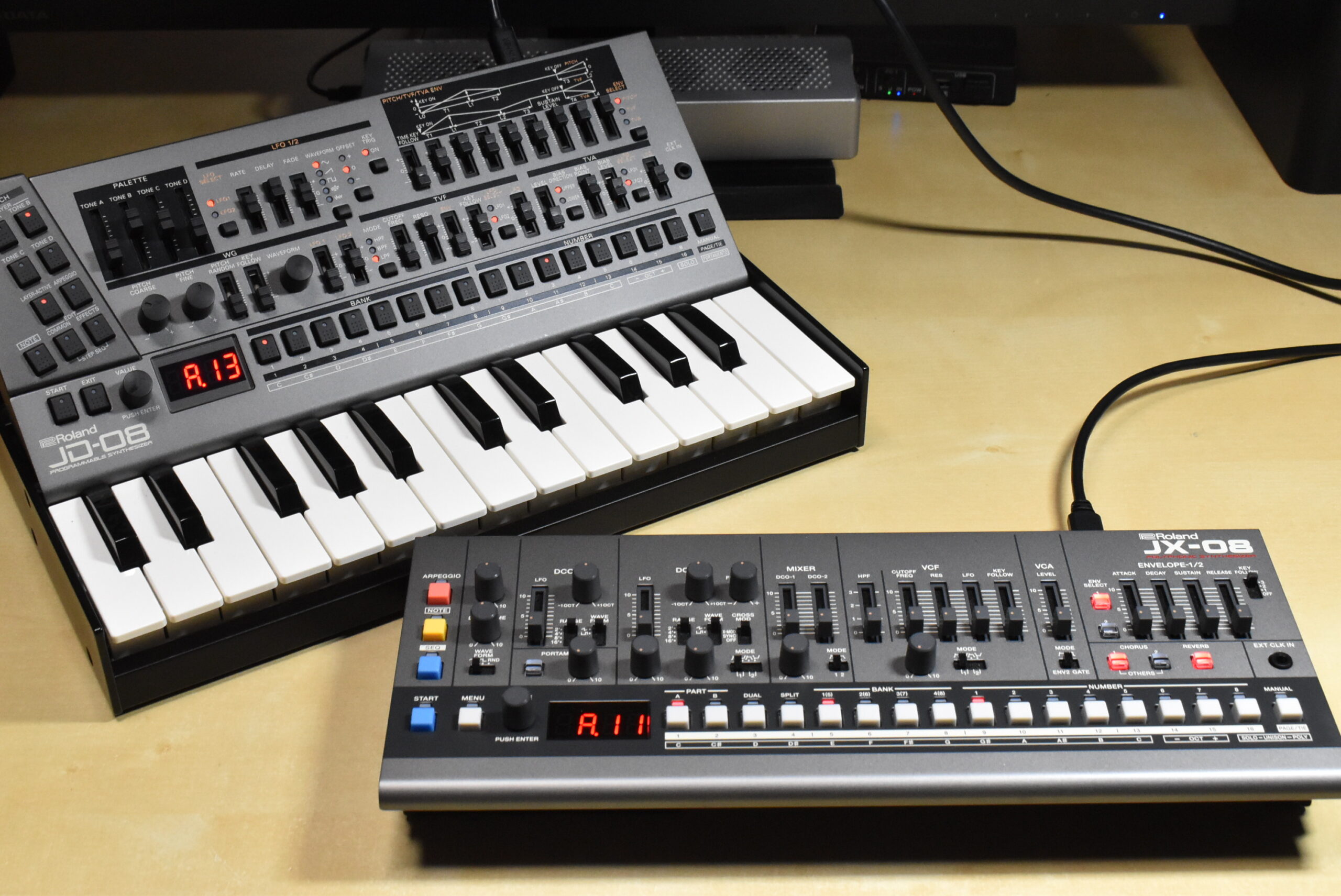 JD-800とJX-8Pが小さくなって復活! Roland Boutiqueシリーズの新機種