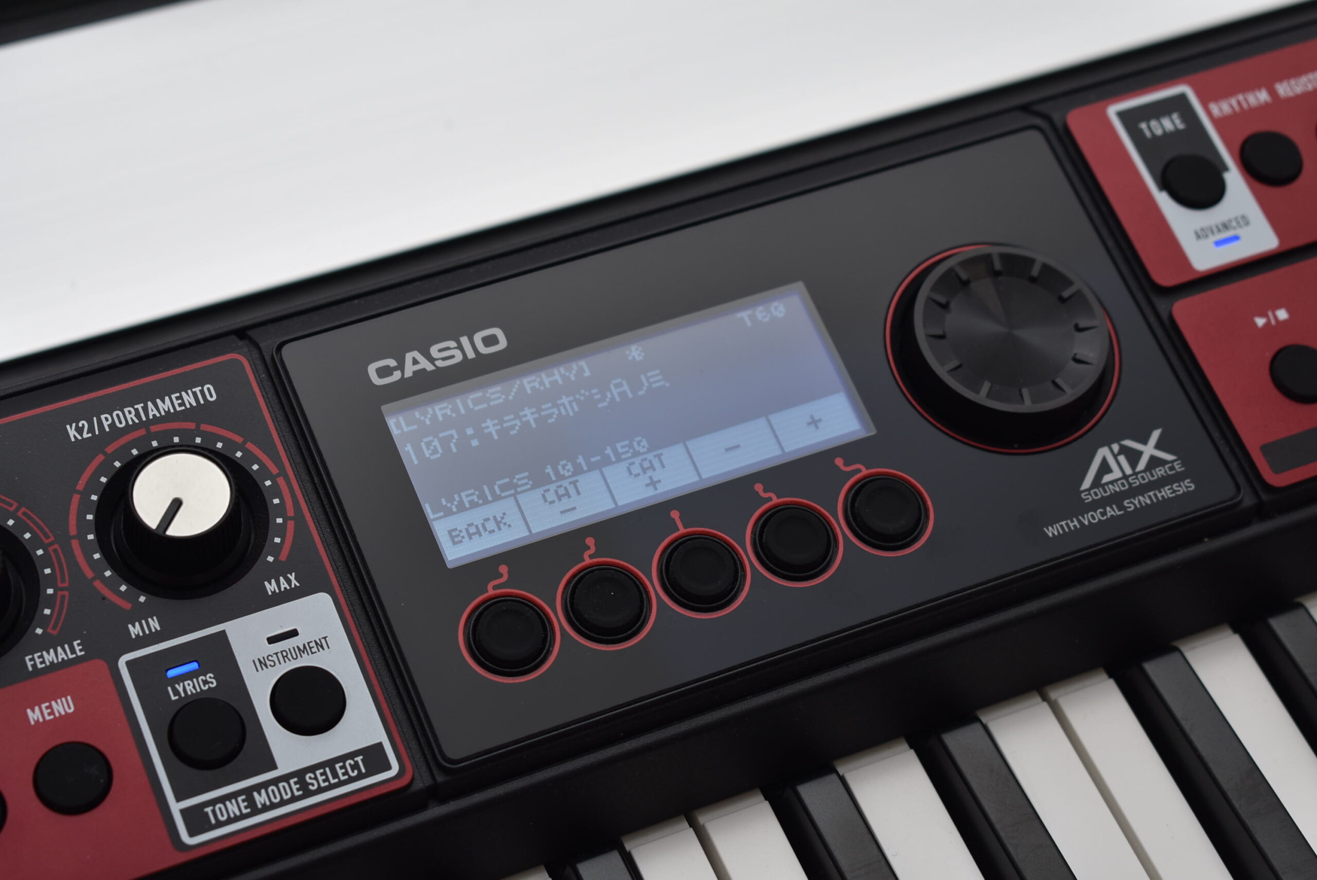 CASIOが歌うシンセサイザ・CT-S1000Vをリリース。和音も歌える新型 