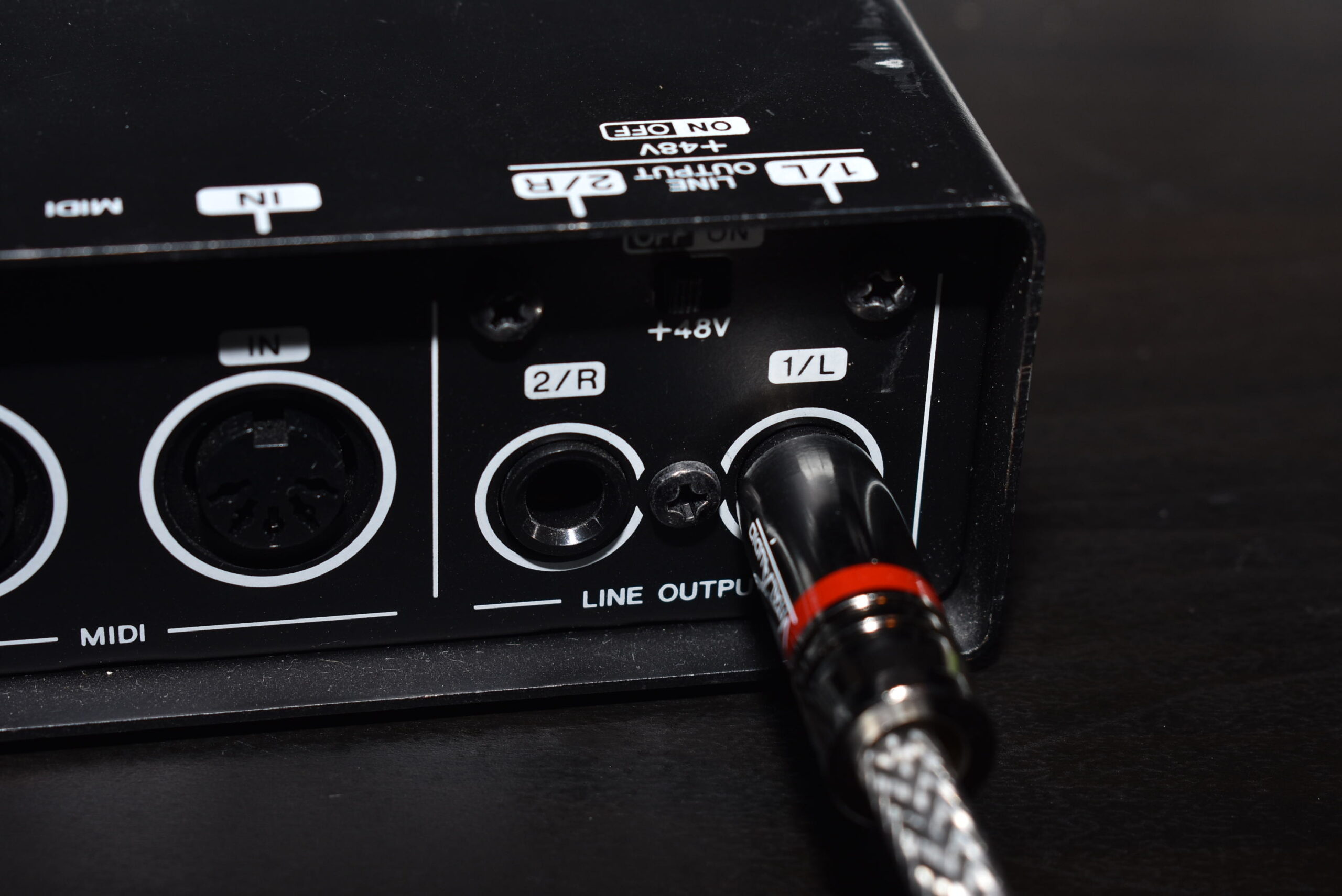 KESOTO Hum Eliminator 2-Channel Audio Filter Box with XLR RCA TRS Jacks 