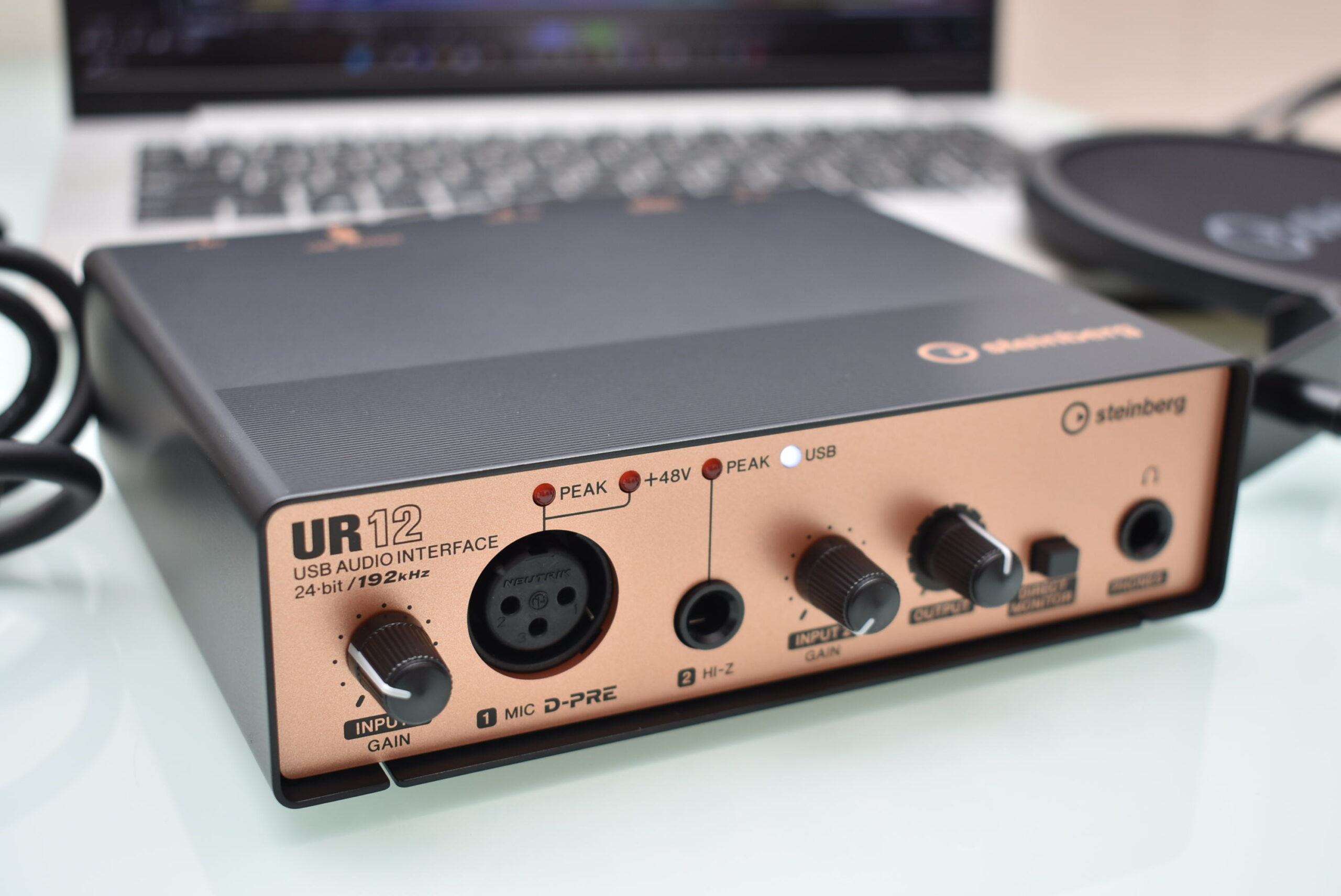 UR12 Black&Copper Modelが発売！全部入りパックUR12 Podcast Starter