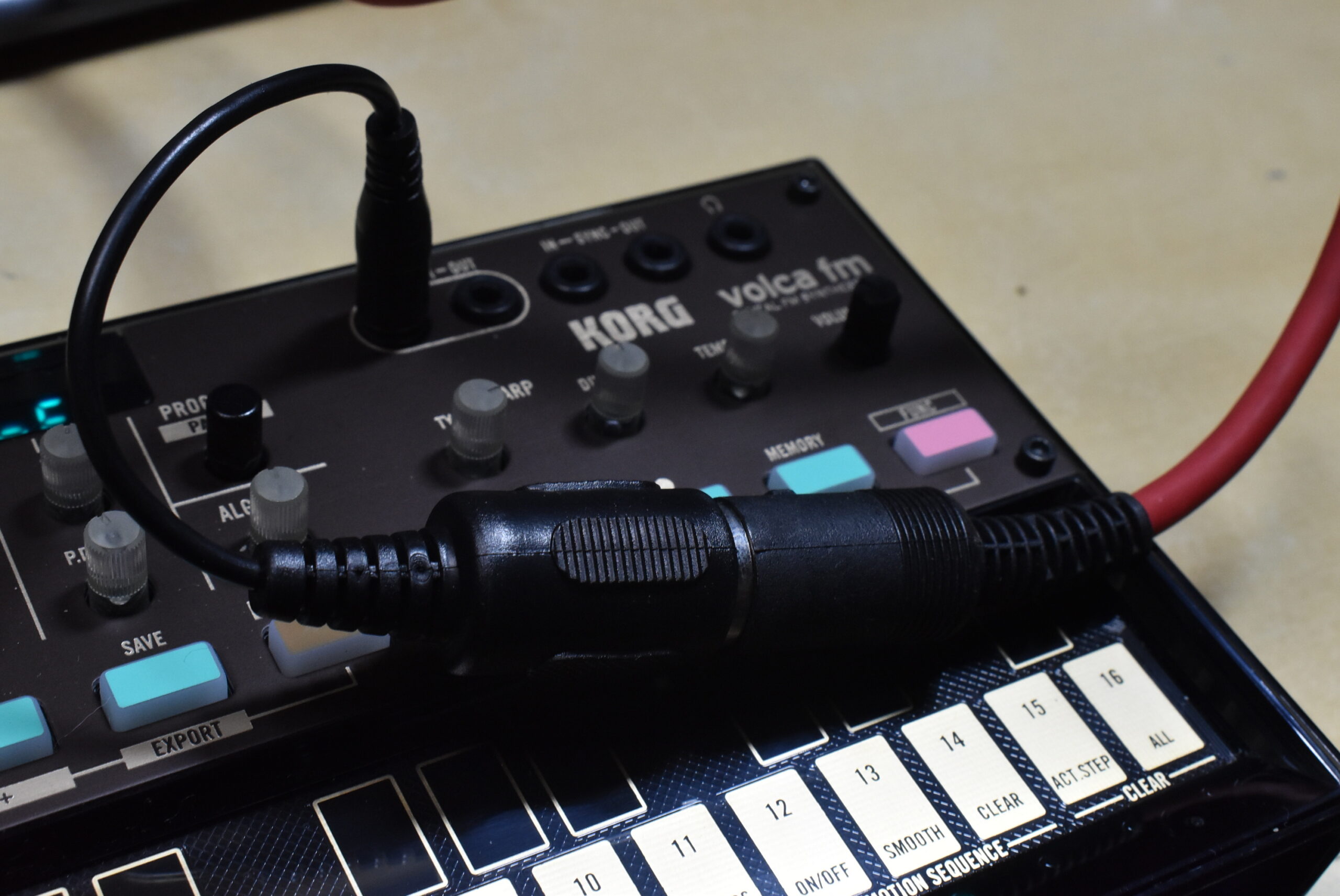 DX7を再現するvolca fmが6音ポリ対応、リバーブ搭載でより強力に。DTM